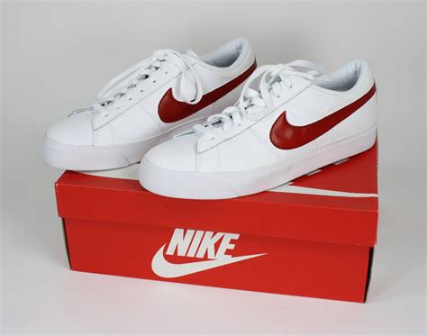 marty mcfly nike weiß rot|marty mcfly Nike shoes price.